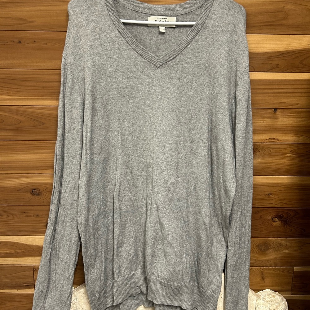 Gray V-Neck Cotton Cashmere Sweater